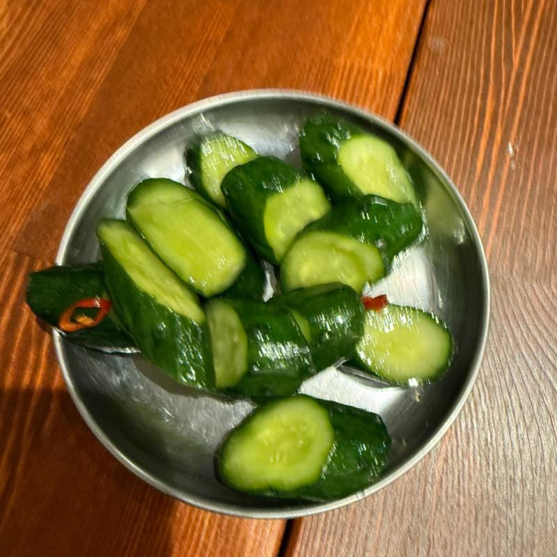 きゅうりの浅漬け(大衆居酒屋 渡辺商店)