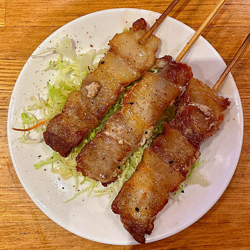 豚串(3本)(御天 井草本店)