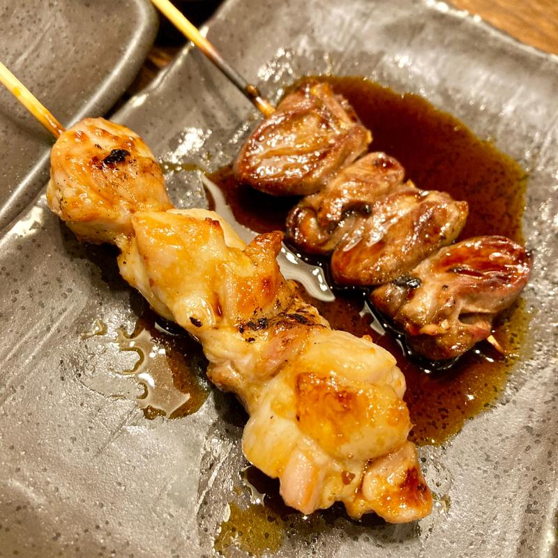 白（もも肉）、ハツ（心臓）(串八 草津国道店)