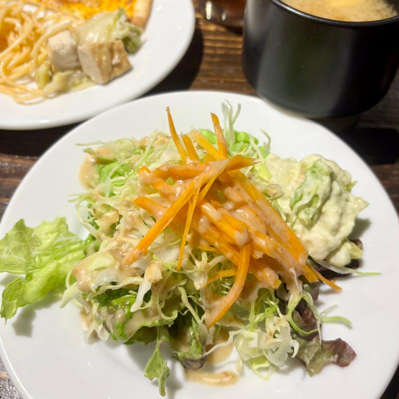 サラダバー(ジー・クアトロ)