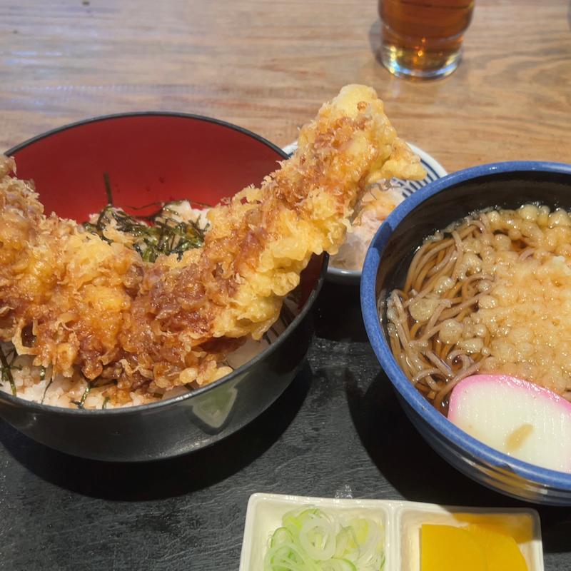 穴子一本揚げ丼セット(だいこんの葉菜 )