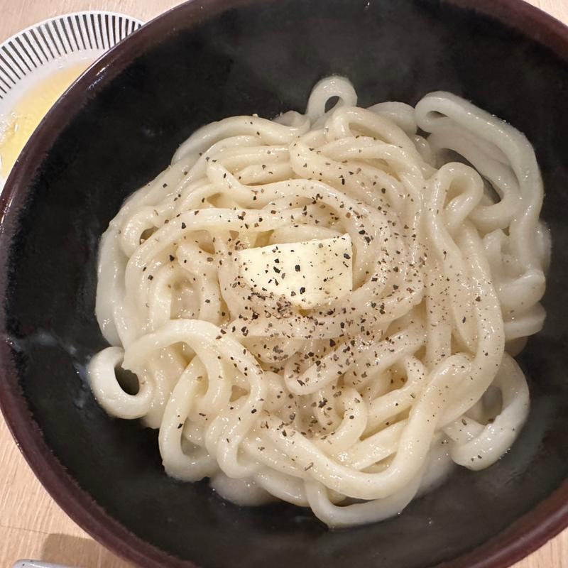 釜玉バター(本格さぬきうどん　穂乃香 )