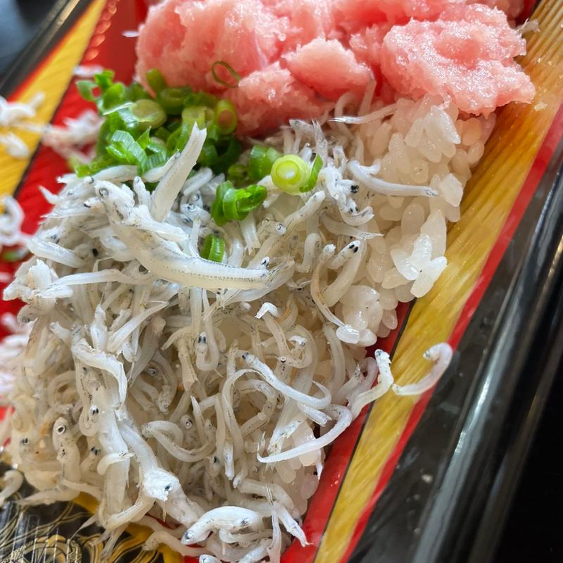 ネギトロしらす丼(寿し処　海幸 )