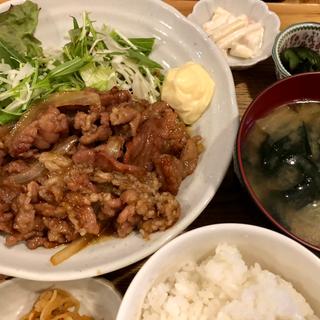生姜焼き定食(おらい食堂)
