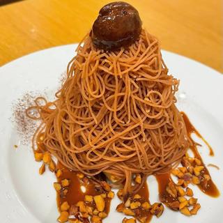 焼き芋とイタリア栗のモンブラン(ココス 千川店)