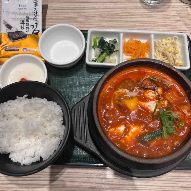 海の幸スンドゥブ(東京純豆腐 アトレヴィ田端店)