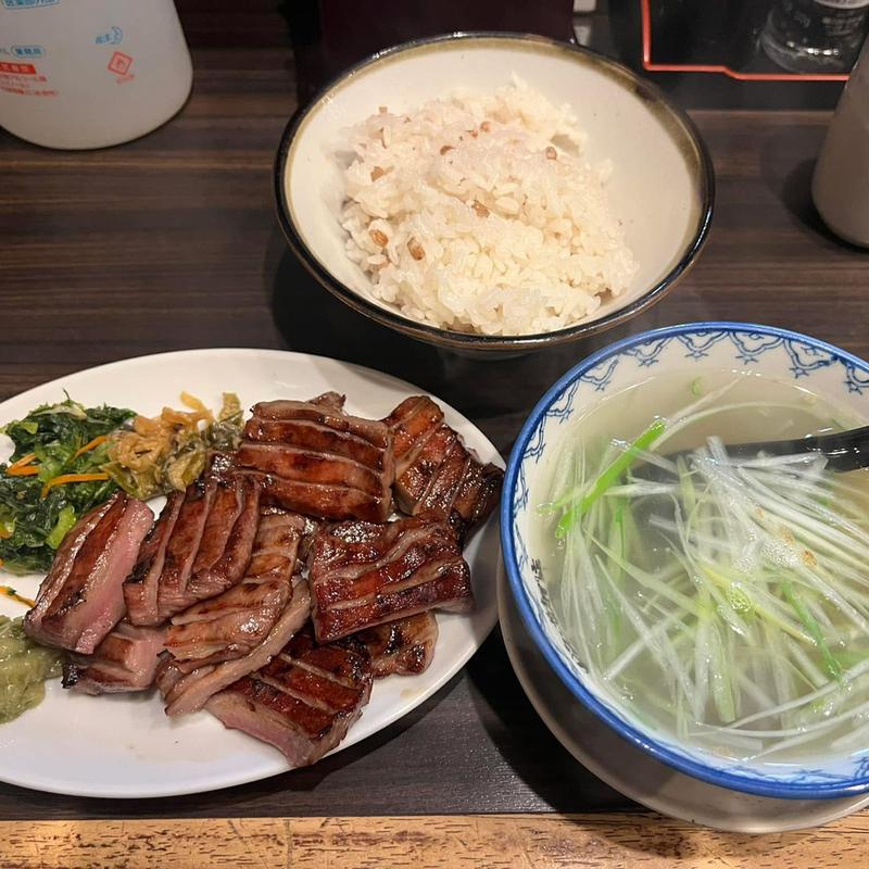 牛たん1.5人前定食(牛タン焼専門店 司 虎横店)