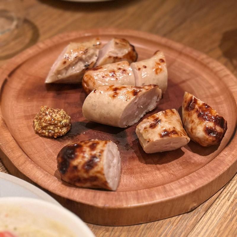 茶美豚ソーセージ(VEGGIE ISO TERRACE (ベジ イソ テラス))