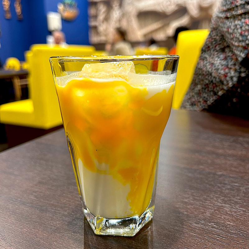 マンゴーラッシー(小)(ロイヤルインドレストラン ララガーデン長町店)