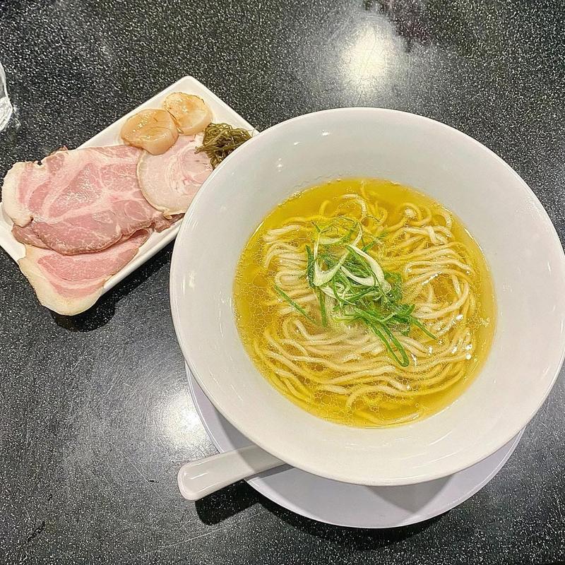 名古屋コーチンの中華そば 塩(麺匠 至誠)