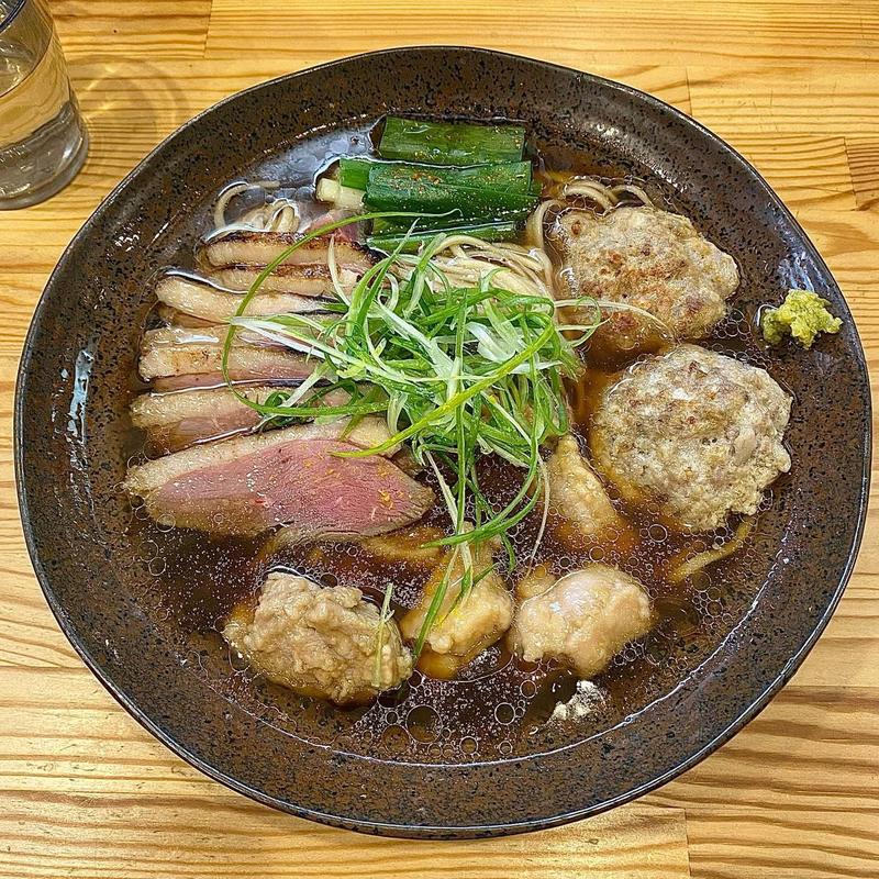 特上和風鴨脂醤油(らーめん 彩哲 ～isato～)