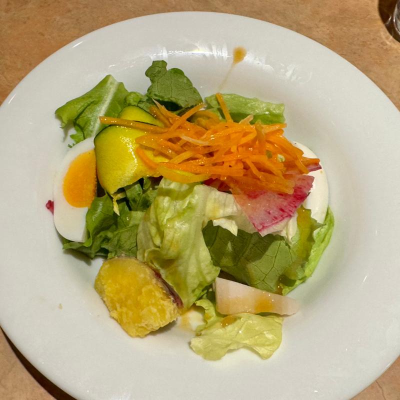 旬の新鮮野菜サラダ(フライングガーデン 加須店)