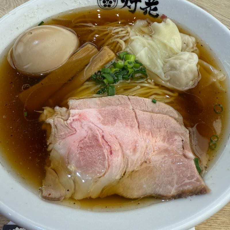 特製横浜中華そば(鯛塩そば 灯花 横浜ワールドポーターズ店)