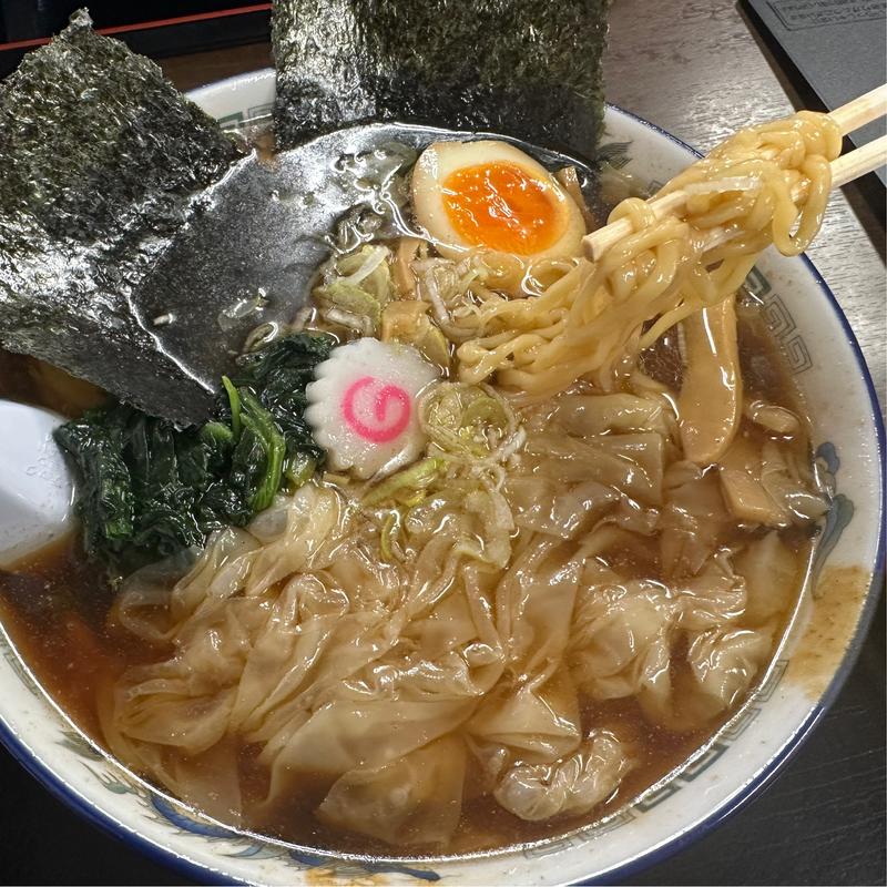 手打ちワンタン麺(トクちゃんらーめん 本店)