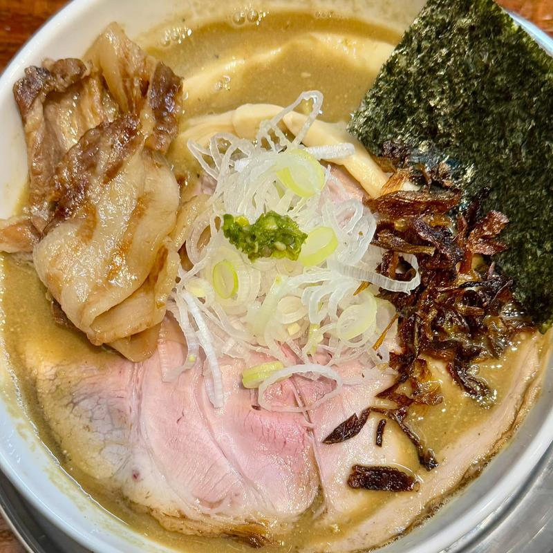 何だこりゃ〜味噌ラーメン 悪魔肉追加(元祖一条流がんこラーメンたま館分店)