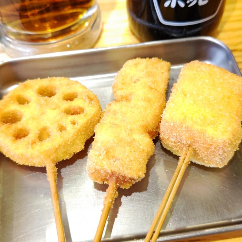 おまかせ三本(レンコン・豚バラ・はんぺんチーズ)(大衆酒場 ぶる)