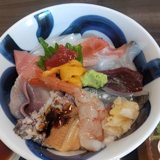 海鮮丼