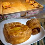 アップルカスタードデニッシュ＆チョコクロワッサン(モナモナ 河原町店 （MonaMona）)