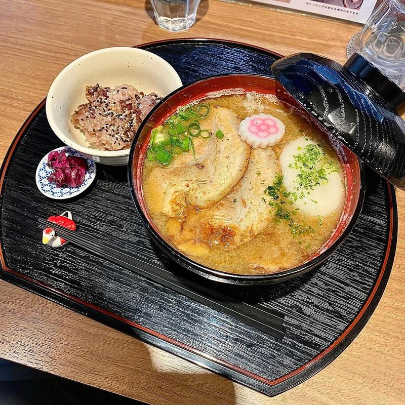 観音寺Sobaセット(お赤飯・おいりアイス付き)(鶏Soba Toraや)