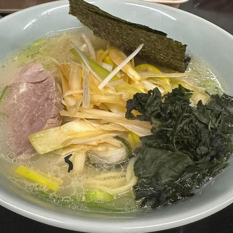 ネギ塩ラーメン(ラーメンショップ かとちゃん)