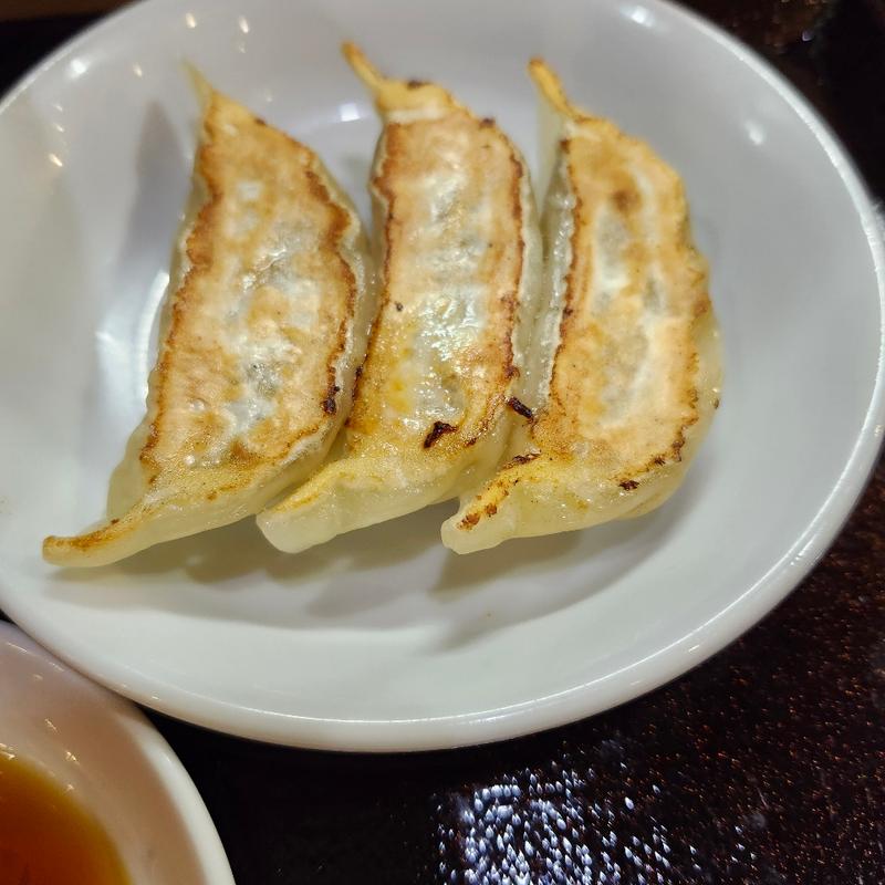 餃子(すずらん 那覇メインプレイス店)