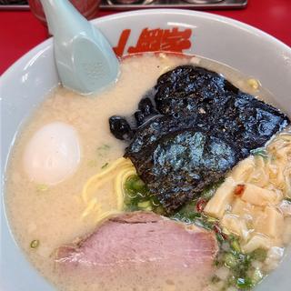 プレミアム塩とんこつラーメン(山岡家)
