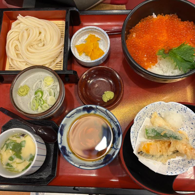 いくら丼御膳(味の民芸 川崎宮前店)