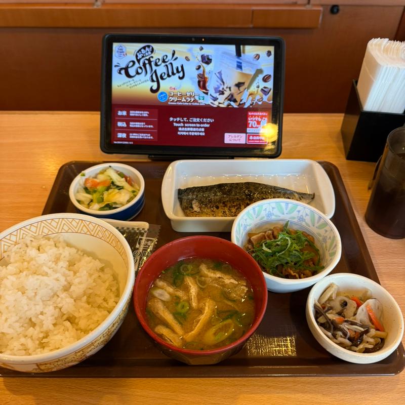 塩さばたまかけ朝食　お新香変更　牛小鉢(すき家 八潮西袋店)