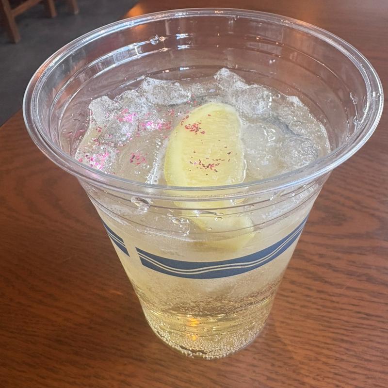 ウイスキー•ソーダ(ドックサイドダイナー)