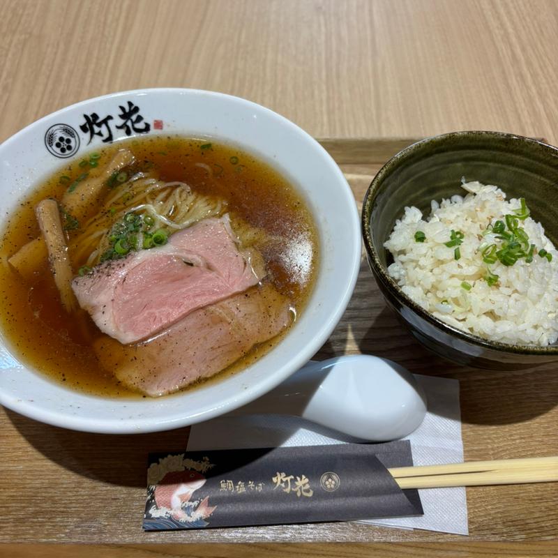 昔ながらの中華そばと鯛めし(鯛塩そば灯花 イオンモール岡崎店)