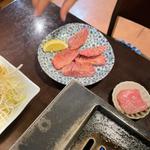 厚切り牛タン(旨味熟成肉専門 焼肉 ふじ山)
