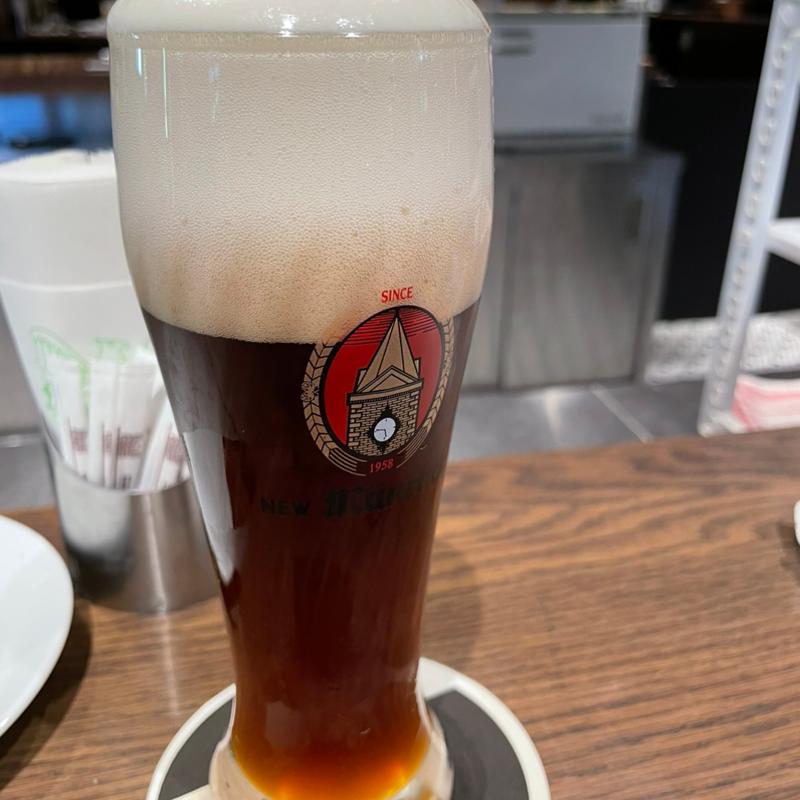 ヴァイツェンワンサード(Küche NEW Munchen)