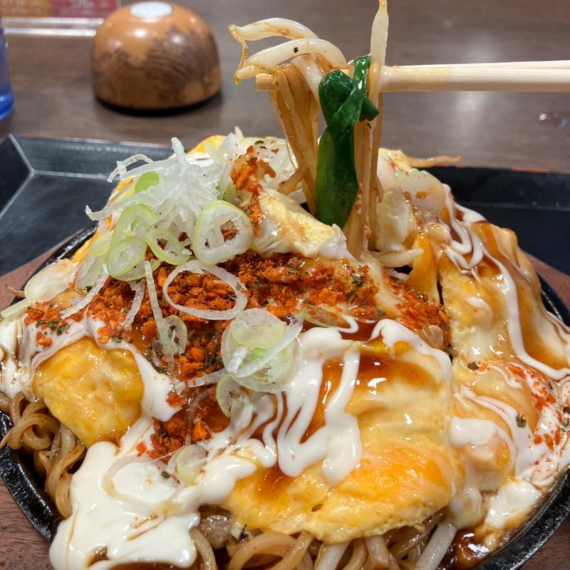 ピリ辛オムソバ(極楽湯 お食事処 多摩センター店 )