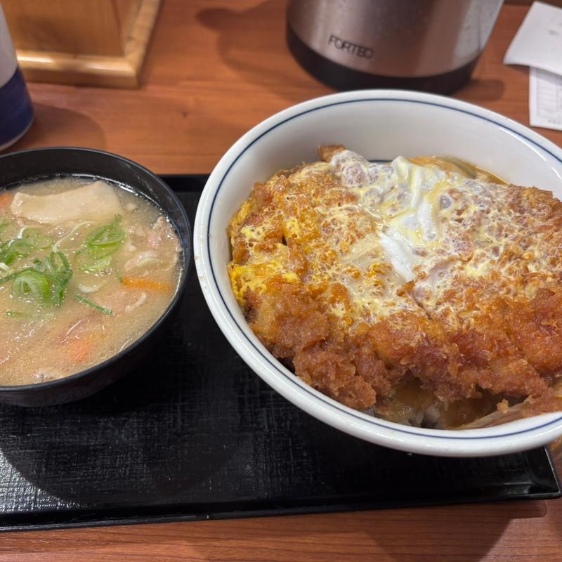 カツ丼、豚汁(かつや 愛知高浜店)