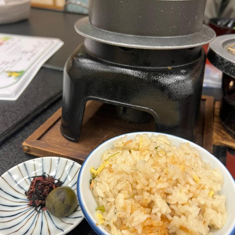 釜飯(こだわり地の物会席)(いこい亭　菊萬 )