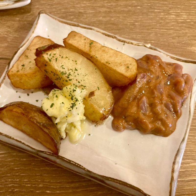 ジャガバタ塩辛(新宿 春田屋)