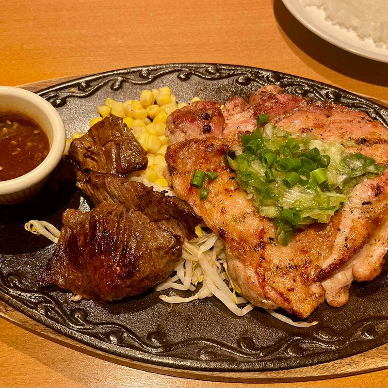 牛カットステーキ&グリルチキン(けん 盛岡店 )