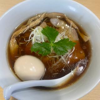 味玉醤油らぁ麺(らぁ麺なか川)