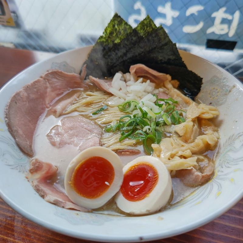天特天鶏煮干しそば(濃厚煮干しそば 麺匠 濱星 関内本店)