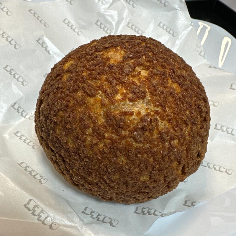 櫻井焙茶研究所のほうじ茶シュークリーム(PUFFZ パフズ ｜ 渋谷)