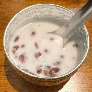 カオニャオトアダム(タイのおうちごはんaroina)