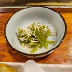 癖になる茎山葵つんつん漬け