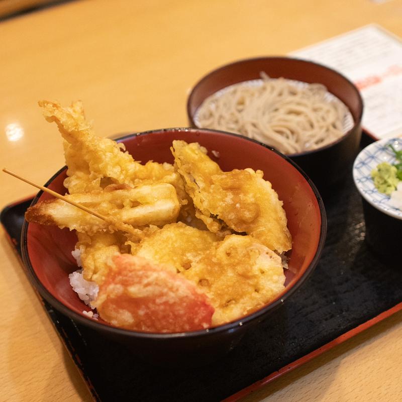 天丼定食(やえもん)