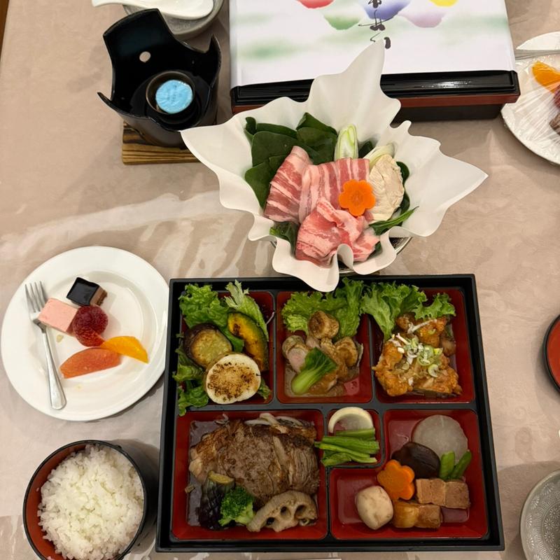 肉御膳(ヘレナ国際ヴィラ)