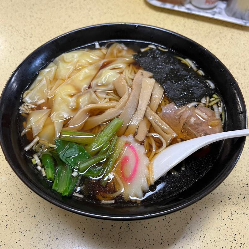 ワンタンメン大盛り(中華料理 クサカ亭)