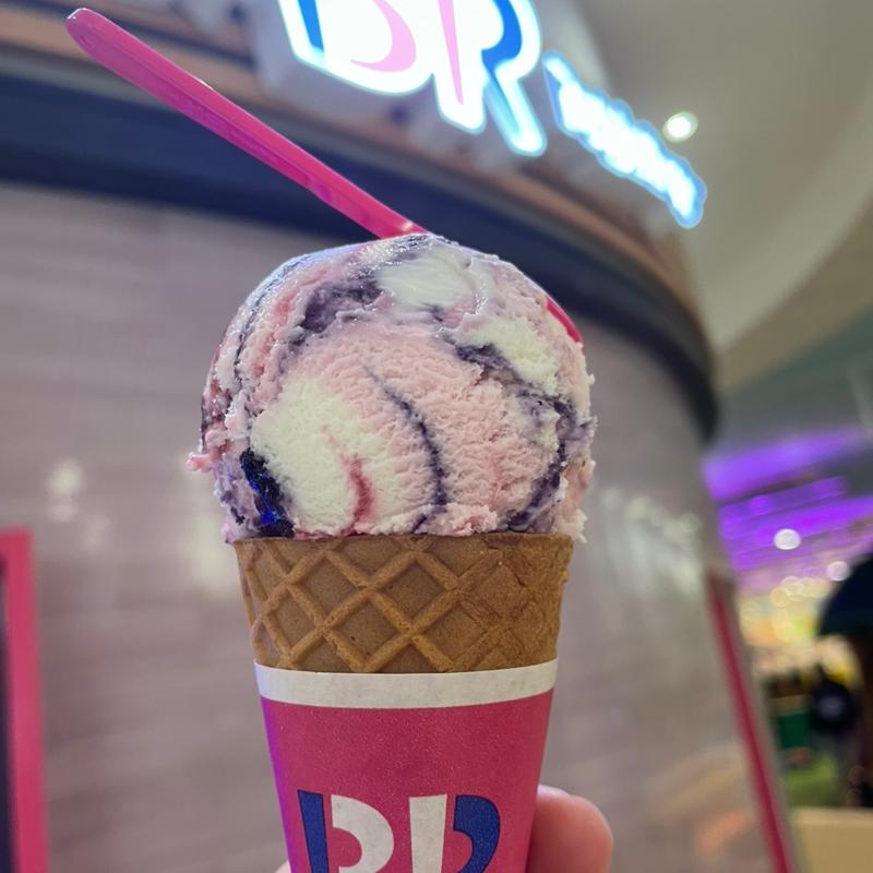 スリーベリーフロマージュ(サーティワンアイスクリーム イオンモール東久留米店)