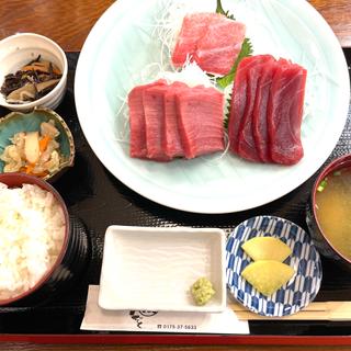 3色マグロ刺身定食(魚喰いの大間んぞく )