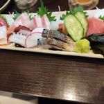 刺し身盛り合わせ
