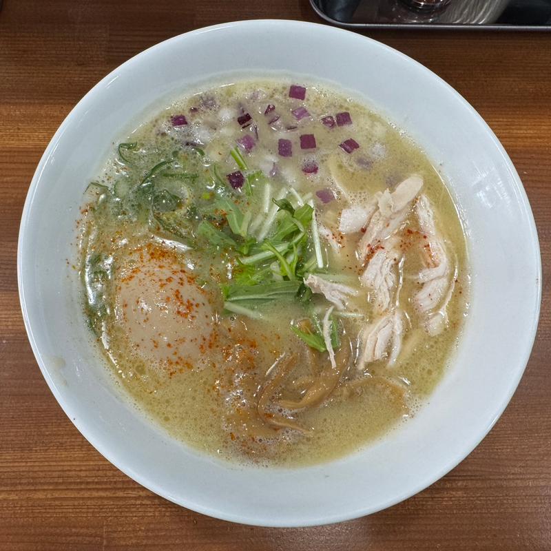 鶏白湯煮卵らぁ麺(らぁ麺 晴れルヤ)