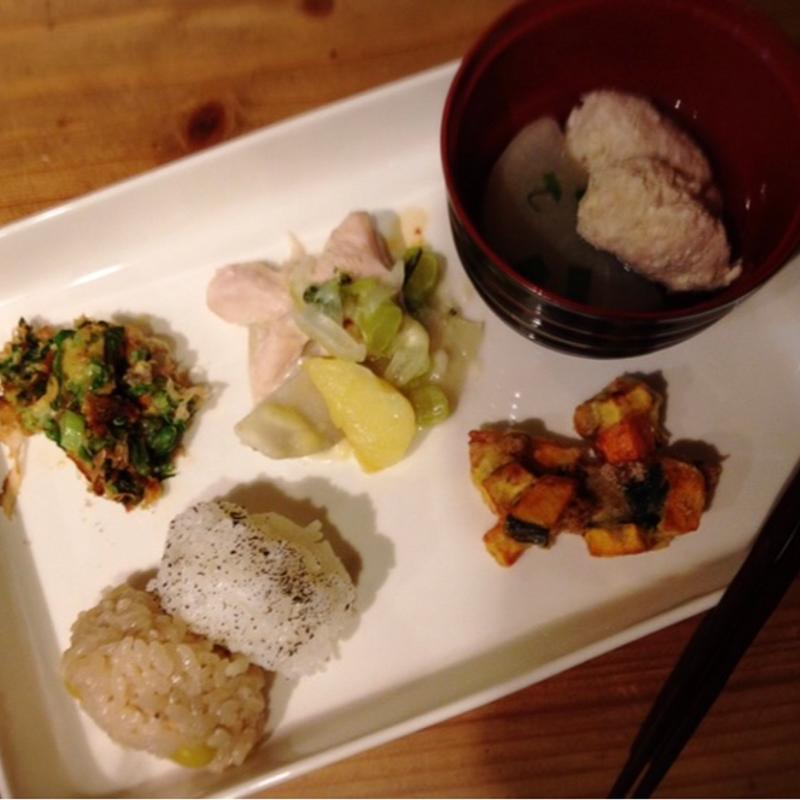 おにぎり(いろり～な)